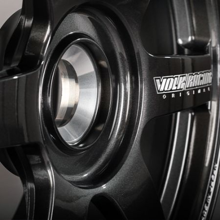 Volk Racing TE37 SAGA S-plus Center Lock PORSCHE